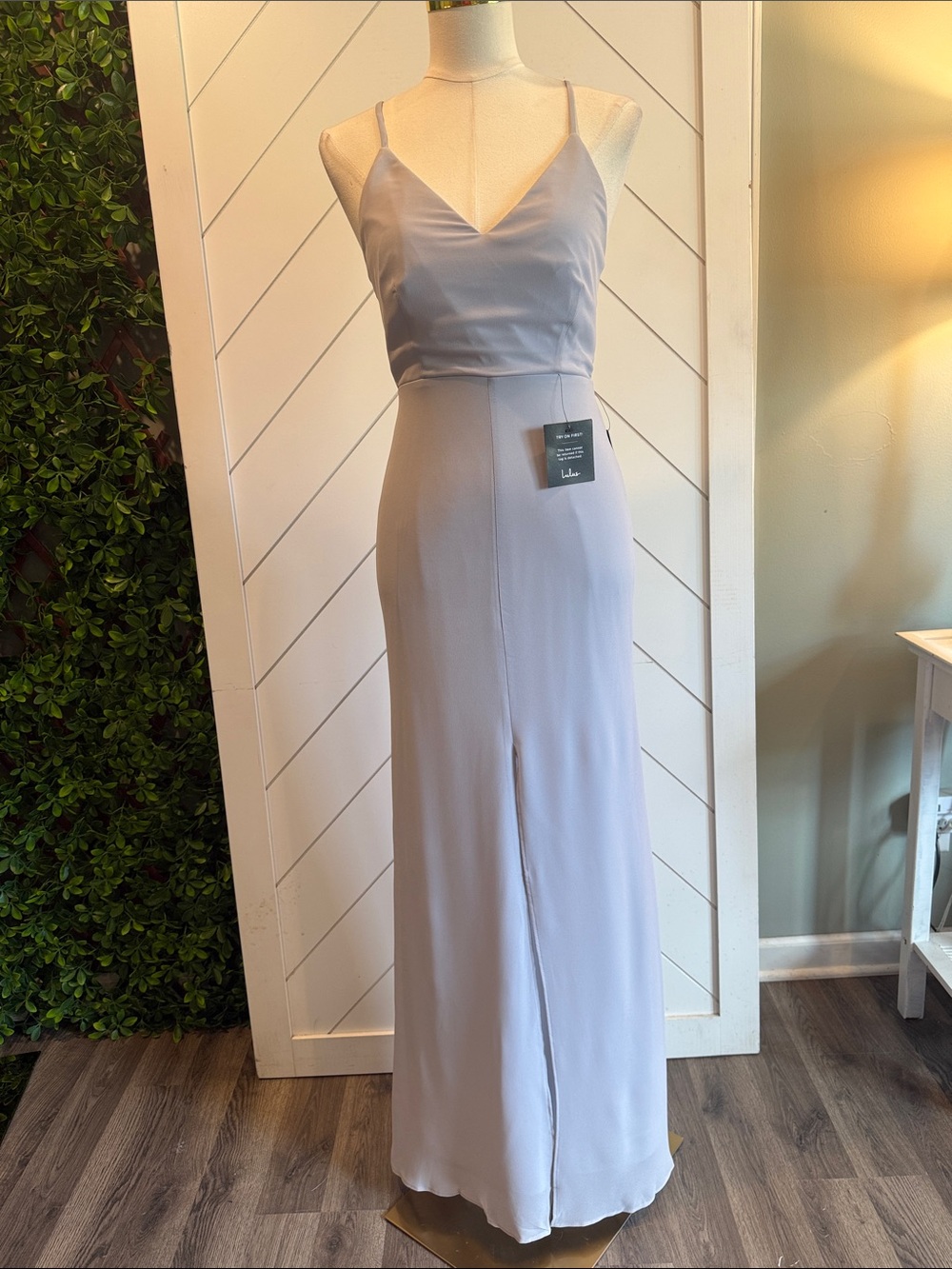NWT- Story of a Starry Night Lavender Grey Backless Lace Maxi Dress - Picture 4 of 16